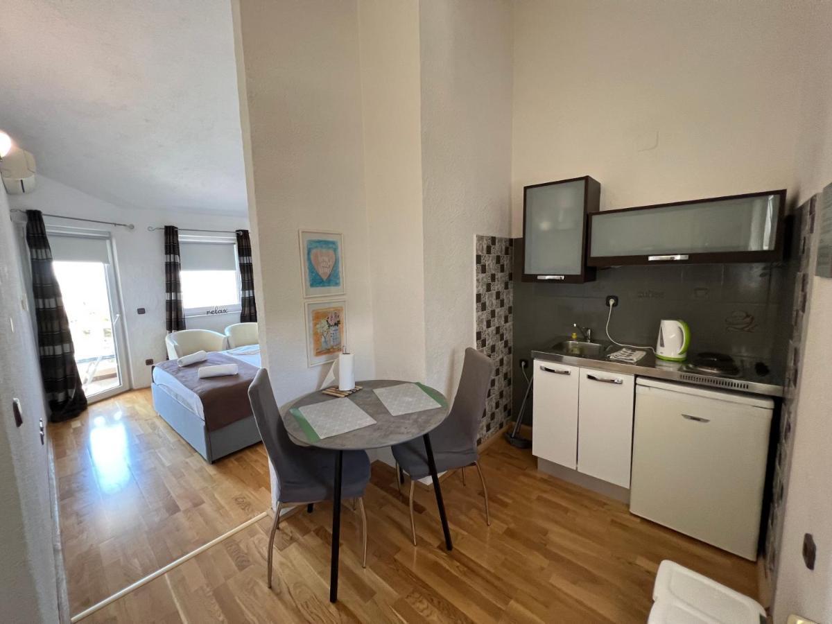 Apartmani Levarda Τρογκίρ Εξωτερικό φωτογραφία