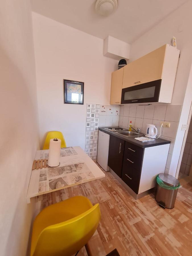 Apartmani Levarda Τρογκίρ Εξωτερικό φωτογραφία