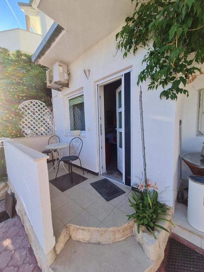 Apartmani Levarda Τρογκίρ Εξωτερικό φωτογραφία